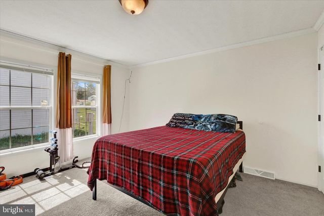 19 HIDDEN NOLL RD, Carlisle, PA 17013