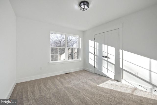 1018 TRINITY RD, York, PA 17408