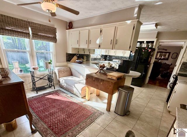 1531 London Drive, Murray, KY 42071
