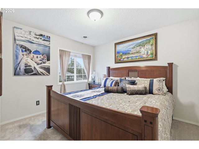 16867 WIGHT Ln, Lake Oswego, OR 97035