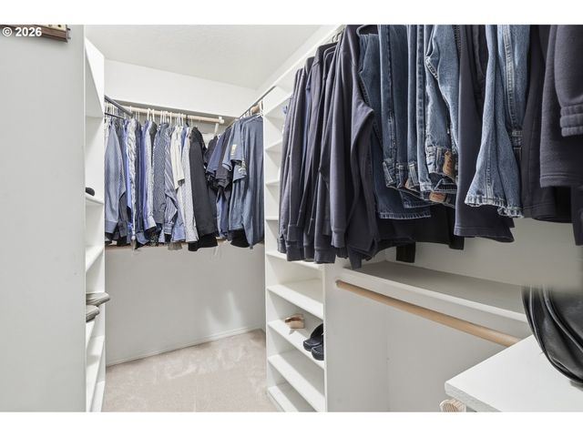 16867 WIGHT Ln, Lake Oswego, OR 97035