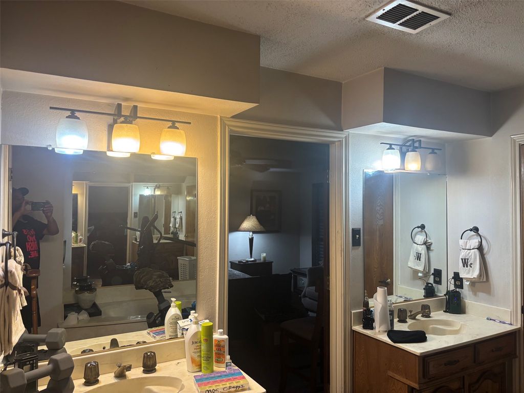 1335 Briarmeade Drive, Duncanville, TX 75137 — photo 5