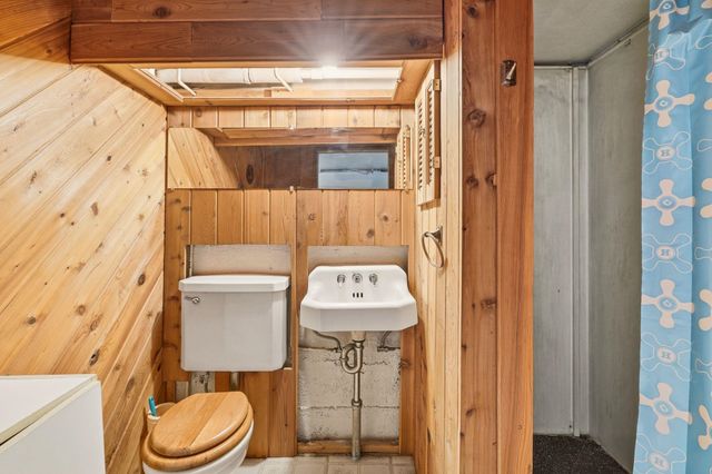 1607 S Cedar St, Spokane, WA 99203