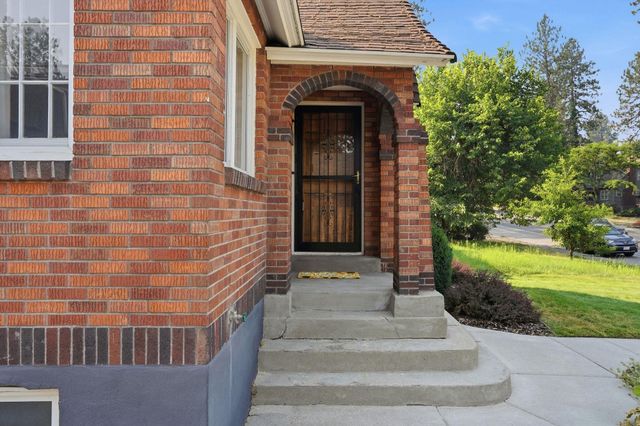 1607 S Cedar St, Spokane, WA 99203