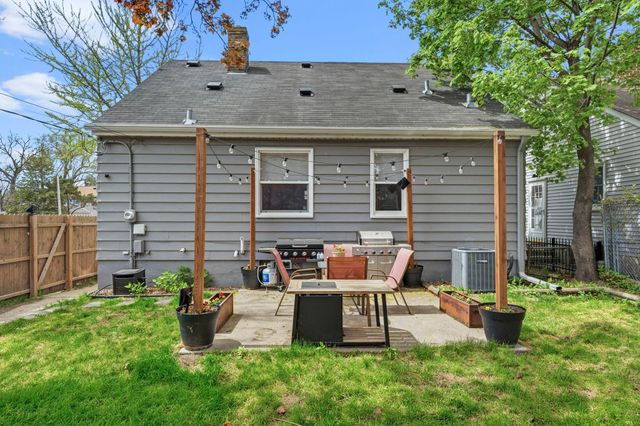 5353 40th Avenue S, Minneapolis, MN 55417