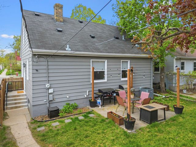 5353 40th Avenue S, Minneapolis, MN 55417