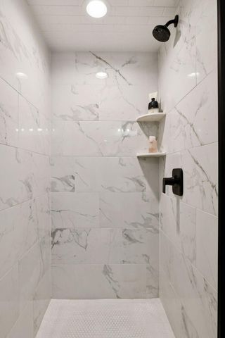 16120 Rosemary Lane, Minnetonka, MN 55391