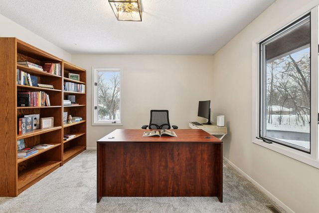 16120 Rosemary Lane, Minnetonka, MN 55391