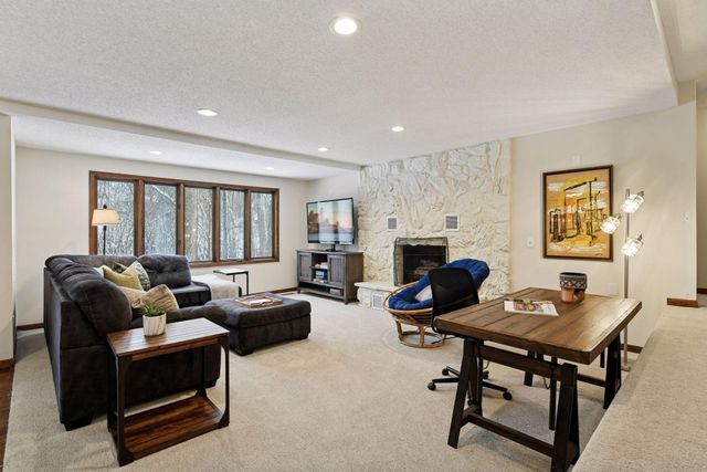 16120 Rosemary Lane, Minnetonka, MN 55391