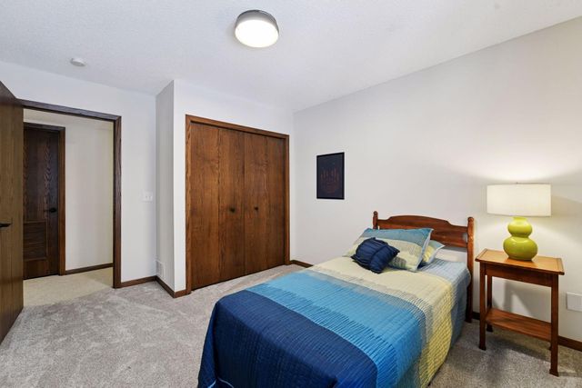 16120 Rosemary Lane, Minnetonka, MN 55391