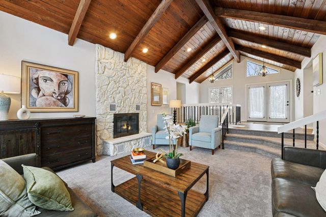 16120 Rosemary Lane, Minnetonka, MN 55391