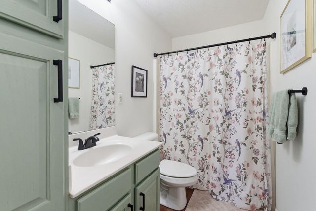 1129 Jamestown Drive, Berea, KY 40403