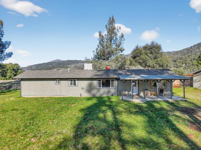 41987 Crass Drive, Oakhurst, CA 93644