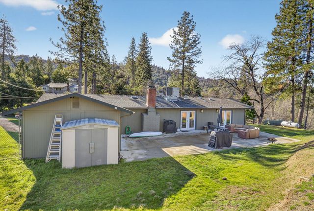 41987 Crass Drive, Oakhurst, CA 93644