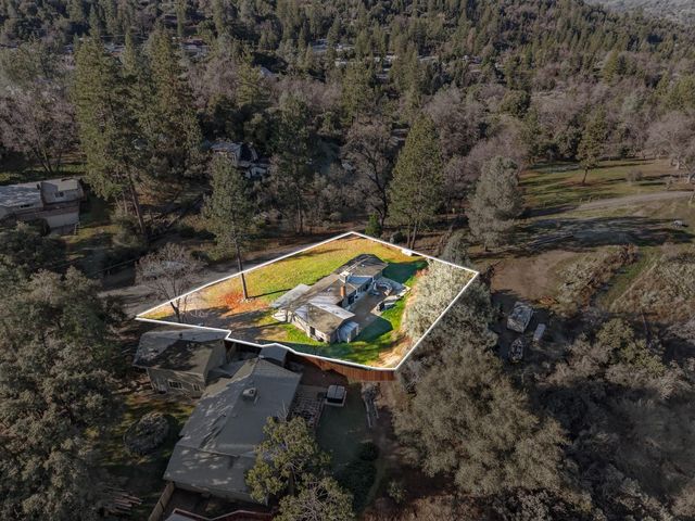 41987 Crass Drive, Oakhurst, CA 93644