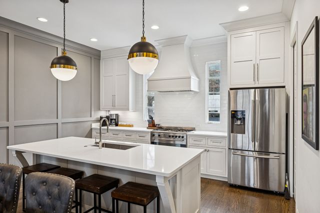 1226 Martin St Unit 2, Nashville, TN 37203