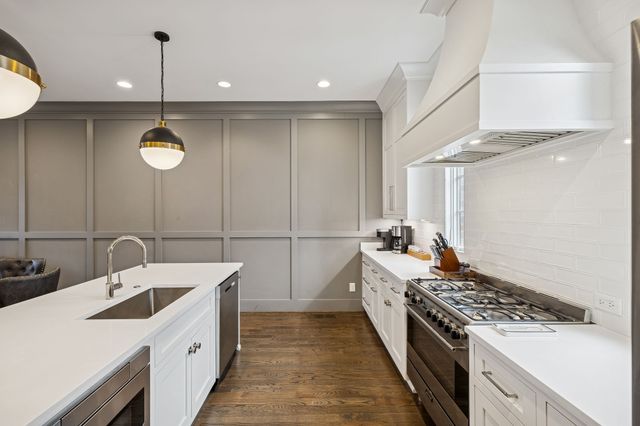 1226 Martin St Unit 2, Nashville, TN 37203