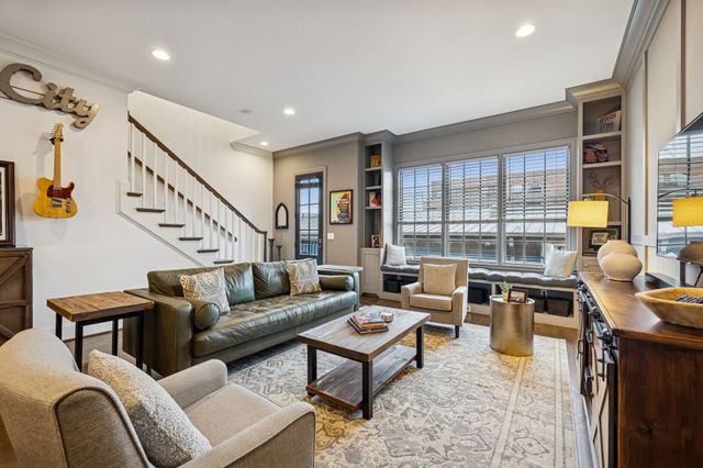 1226 Martin St Unit 2, Nashville, TN 37203