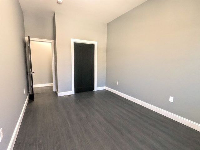 2 Sunnyside St. 1, Boston, MA 02130