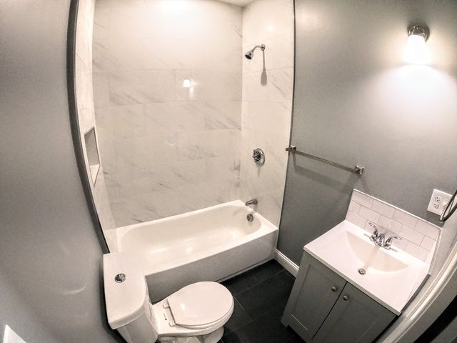 2 Sunnyside St. 1, Boston, MA 02130