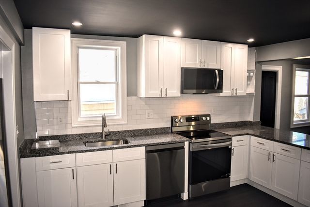 2 Sunnyside St. 1, Boston, MA 02130