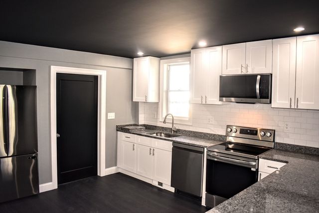 2 Sunnyside St. 1, Boston, MA 02130