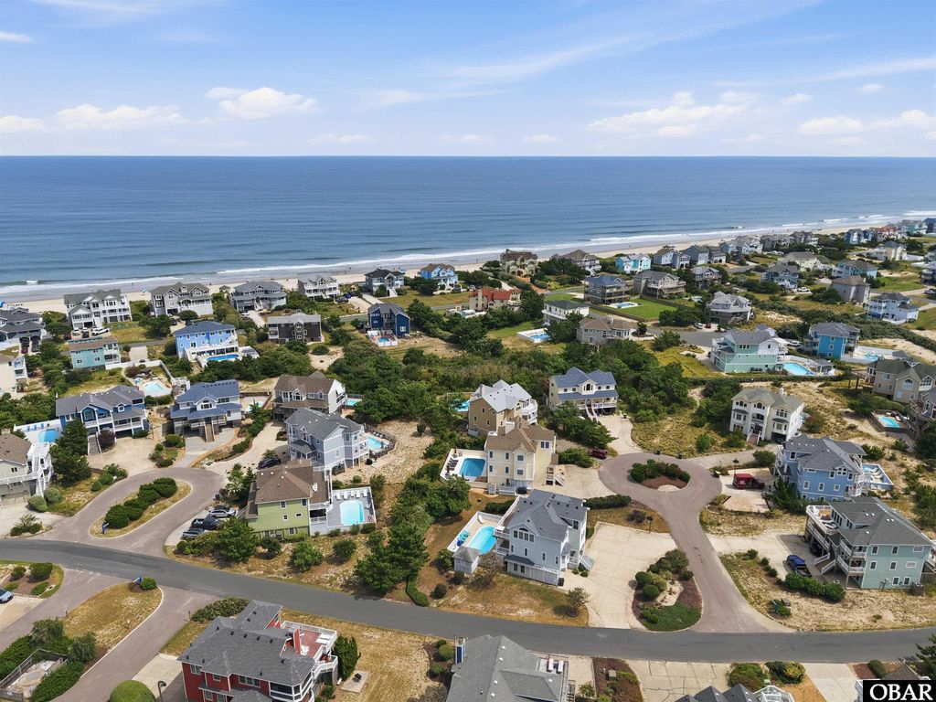 Image 16 of property listing at 1253 Windjammer Court, Corolla, NC 27927