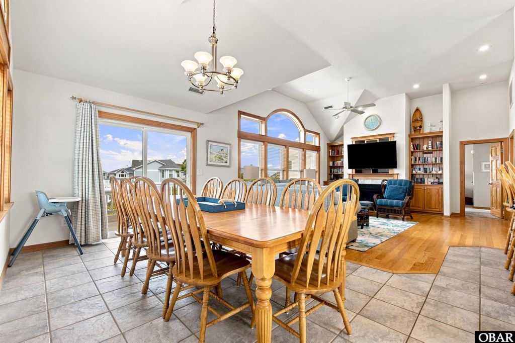 Image 27 of property listing at 1253 Windjammer Court, Corolla, NC 27927