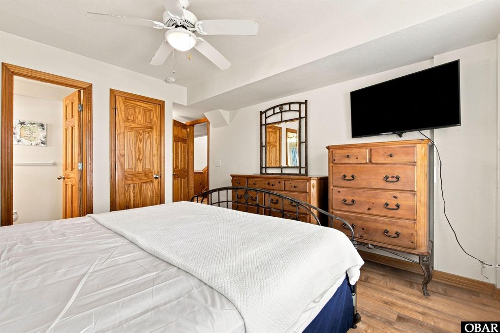 Image 35 of property listing at 1253 Windjammer Court, Corolla, NC 27927