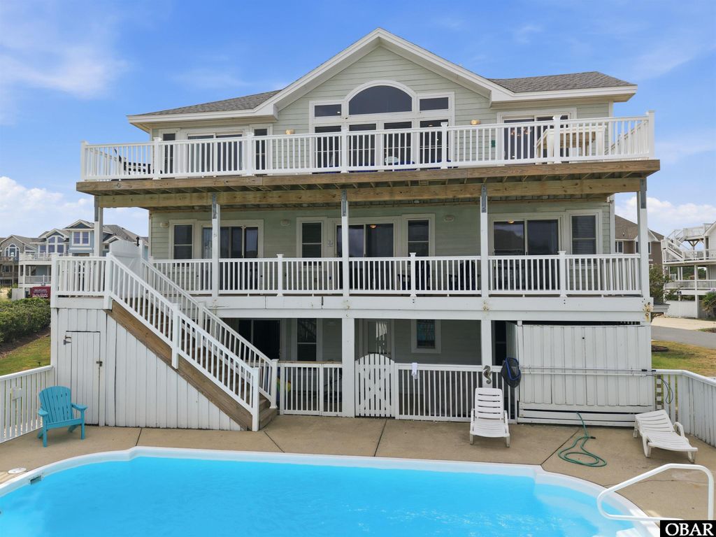 Image 5 of property listing at 1253 Windjammer Court, Corolla, NC 27927