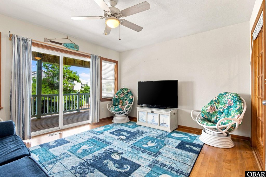 Image 43 of property listing at 1253 Windjammer Court, Corolla, NC 27927