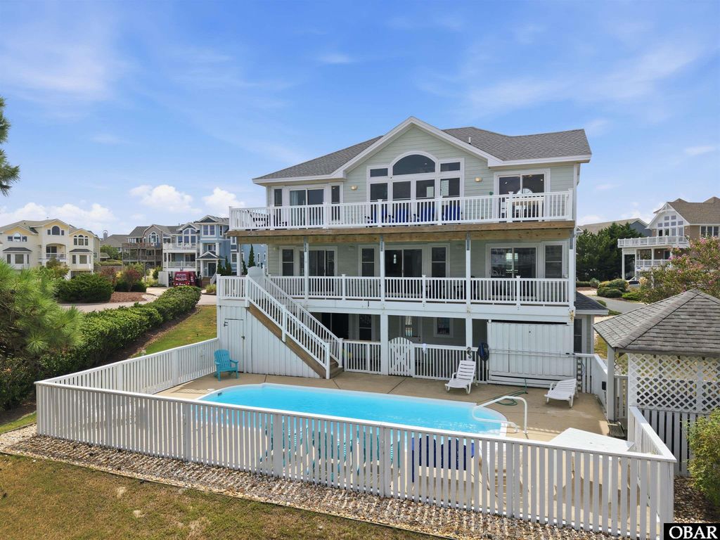 Image 8 of property listing at 1253 Windjammer Court, Corolla, NC 27927