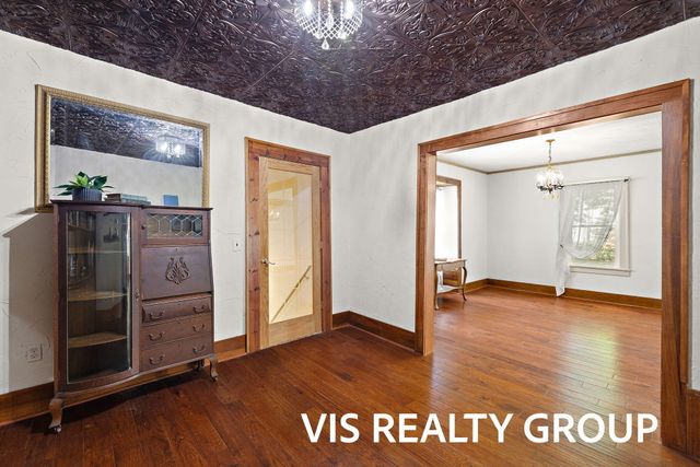 3266 S Slocum Road, Ravenna, MI 49451