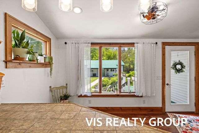 3266 S Slocum Road, Ravenna, MI 49451