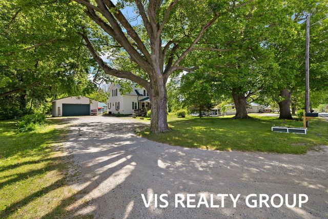 3266 S Slocum Road, Ravenna, MI 49451