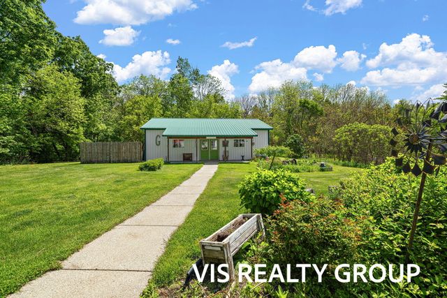 3266 S Slocum Road, Ravenna, MI 49451