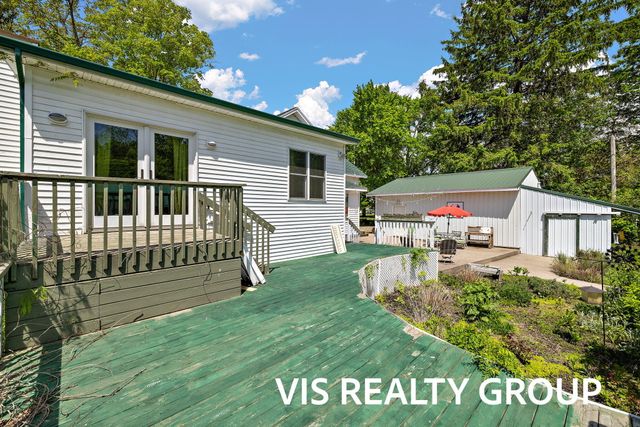 3266 S Slocum Road, Ravenna, MI 49451