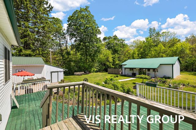 3266 S Slocum Road, Ravenna, MI 49451