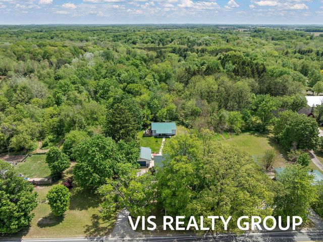 3266 S Slocum Road, Ravenna, MI 49451