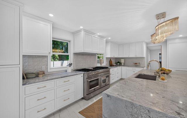 71 Wichard Boulevard, Commack, NY 11725
