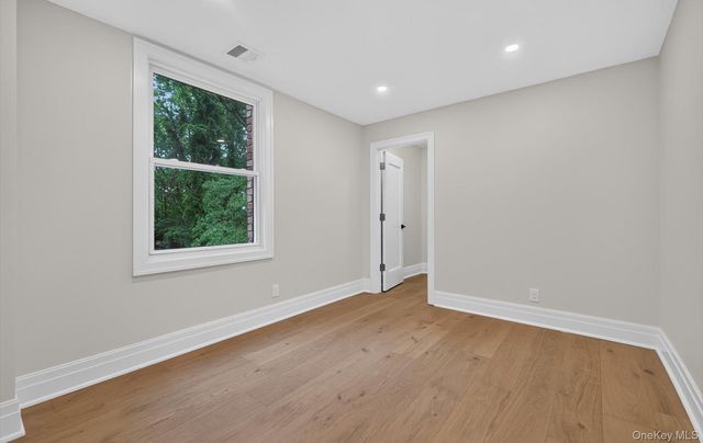 71 Wichard Boulevard, Commack, NY 11725