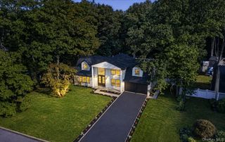 71 Wichard Boulevard, Commack, NY 11725