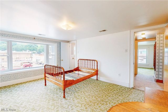 206 N 3rd Street, Toronto, OH 43964