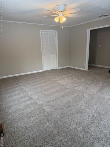 2525 19th Avenue, Port Huron, MI 48060