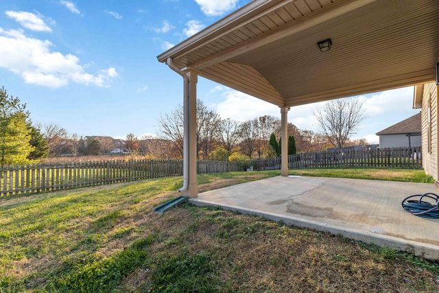 801 Sugarbush Trail, Lexington, KY 40509