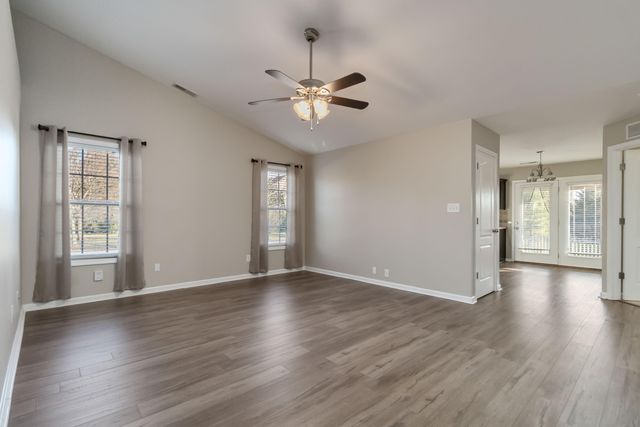 801 Sugarbush Trail, Lexington, KY 40509