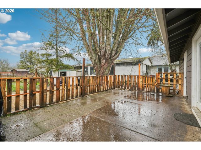 426 Ne HILL St, Sheridan, OR 97378