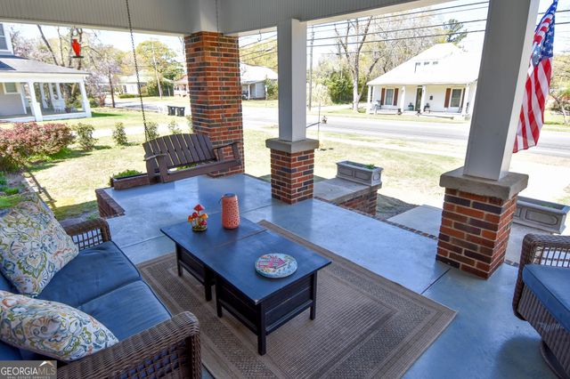 503 Forsyth Street, Barnesville, GA 30204