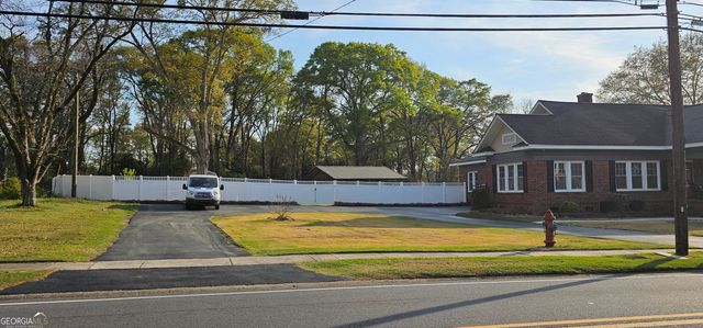 503 Forsyth Street, Barnesville, GA 30204