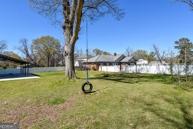 503 Forsyth Street, Barnesville, GA 30204